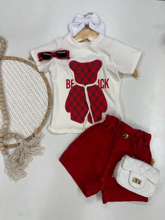 T Shirt Infantil em Malha de Algodão com Urso Vermelho e Amarração