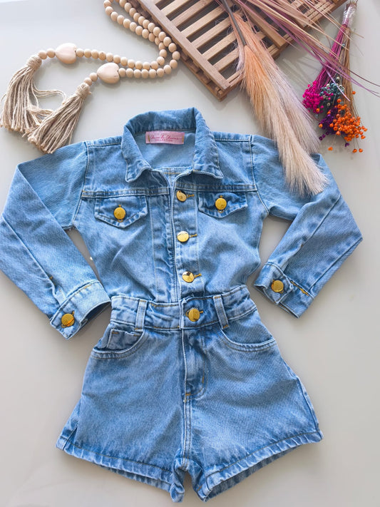 Macaquinho Jeans Feminino com Elástico na Cintura e Bolsos Fakes